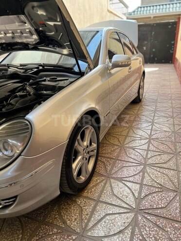 Mercedes E 200 2006, 214,000 km - 1.8 l - Bakı