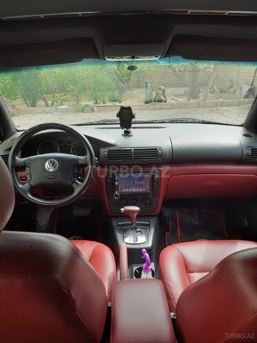Volkswagen Passat 2001, 224,570 km - 1.8 l - Yevlax