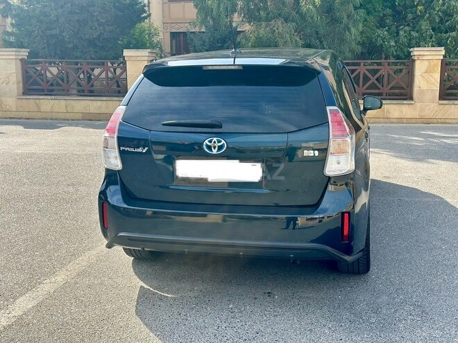Toyota Prius V 2017, 95,500 km - 1.8 l - Bakı