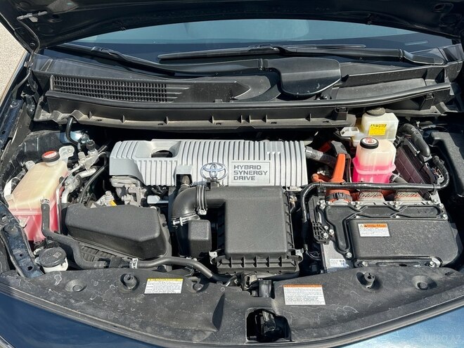 Toyota Prius V 2017, 95,500 km - 1.8 l - Bakı