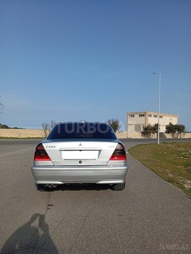 Mercedes C 220 d 2000, 634,000 km - 2.2 л - Bakı