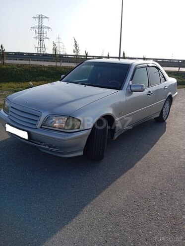 Mercedes C 220 d 2000, 634,000 km - 2.2 л - Bakı