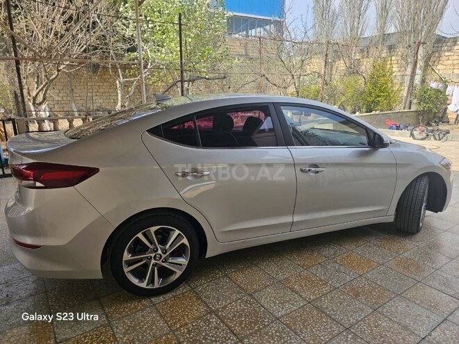 Hyundai Avante 2015, 200,020 km - 1.6 л - Bakı