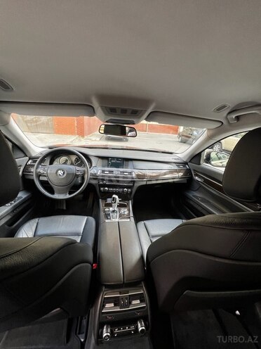 BMW 740 2012, 273,000 km - 3.0 l - Bakı