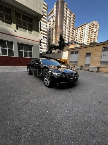 BMW 740 2012, 273,000 km - 3.0 l - Bakı