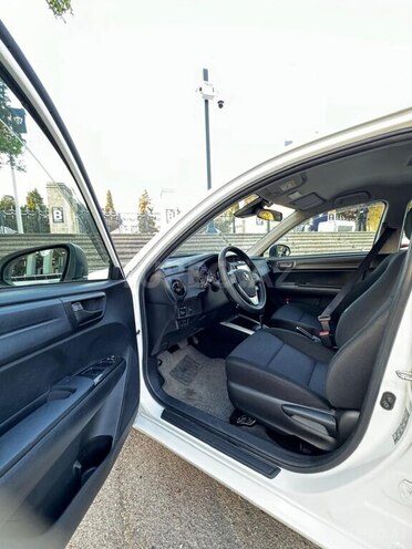 Toyota Corolla Fielder 2019, 137,000 km - 1.5 l - Bakı