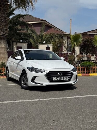 Hyundai Avante 2015, 222,000 km - 1.6 l - Bakı