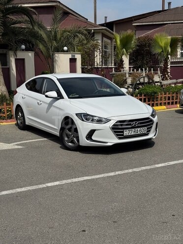 Hyundai Avante 2015, 222,000 km - 1.6 l - Bakı
