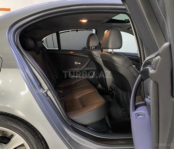 BMW 530-17