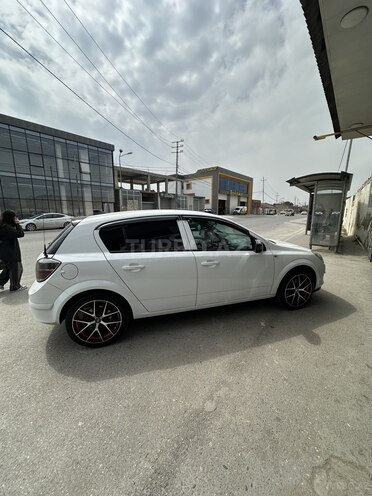Opel Astra 2009, 220,000 km - 1.3 l - Bakı