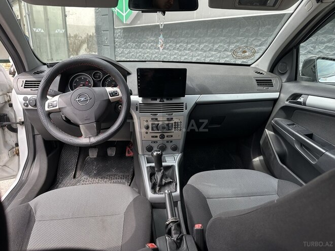 Opel Astra 2009, 220,000 km - 1.3 l - Bakı