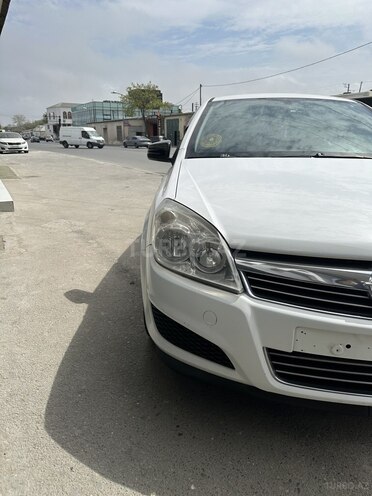 Opel Astra 2009, 220,000 km - 1.3 l - Bakı
