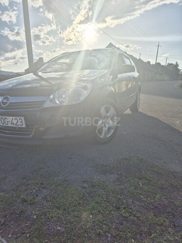 Opel Astra 2007, 220,000 km - 1.4 л - Göygöl