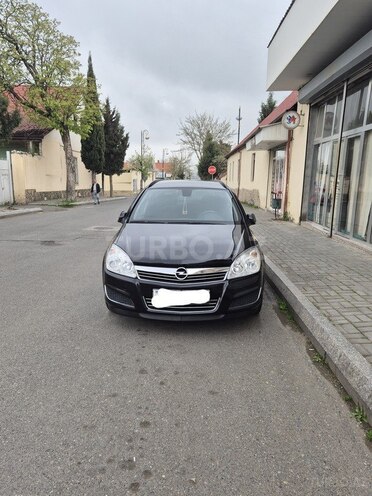 Opel Astra 2007, 220,000 km - 1.4 л - Göygöl