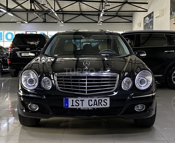 Mercedes E 320-1
