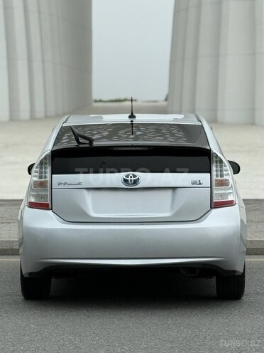 Toyota Prius 2010, 272,120 km - 1.8 л - Bakı