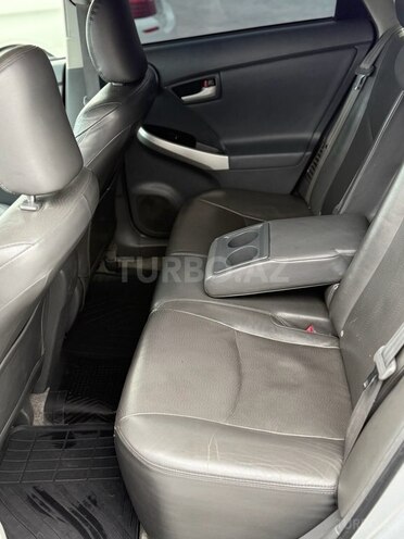 Toyota Prius 2010, 272,120 km - 1.8 л - Bakı