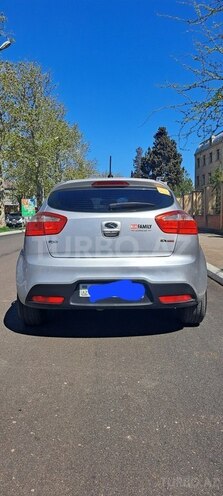 Kia Rio 2012, 132,650 km - 1.6 л - Gəncə