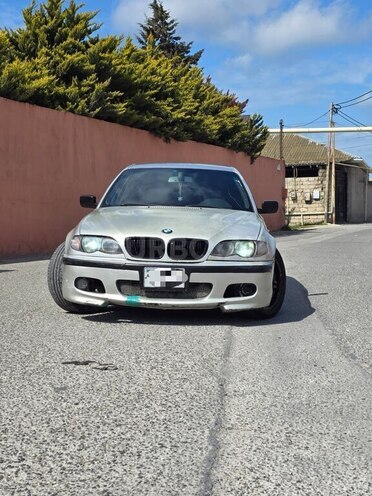 BMW 318 2002, 260,000 km - 2.0 l - Bakı