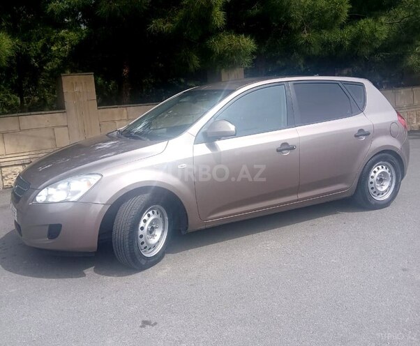 Kia Ceed 2008, 265,000 km - 1.4 л - Şamaxı