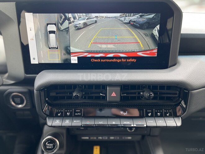 Toyota Land Cruiser Prado-13