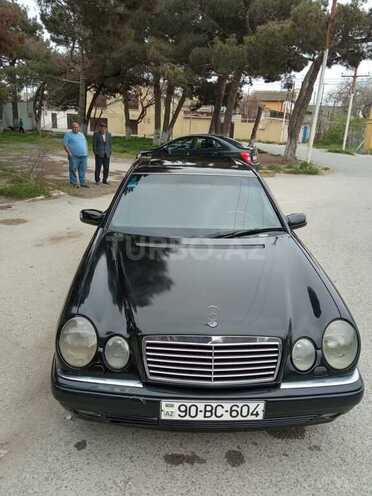 Mercedes E 240 1997, 521,000 km - 2.4 l - Bakı