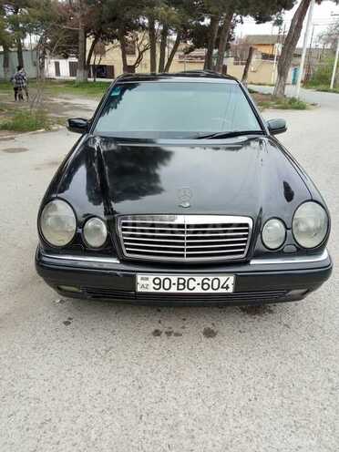 Mercedes E 240 1997, 521,000 km - 2.4 l - Bakı