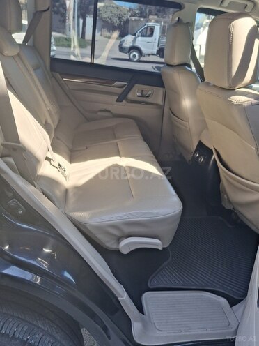 Mitsubishi Pajero 2007, 359,000 km - 3.0 л - Bakı