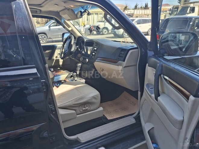 Mitsubishi Pajero 2007, 359,000 km - 3.0 л - Bakı
