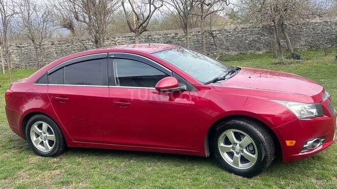 Chevrolet Cruze 2013, 202,000 km - 1.4 l - Zaqatala