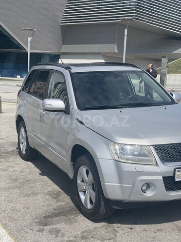 Suzuki Grand Vitara 2011, 179,000 km - 2.4 l - Bakı