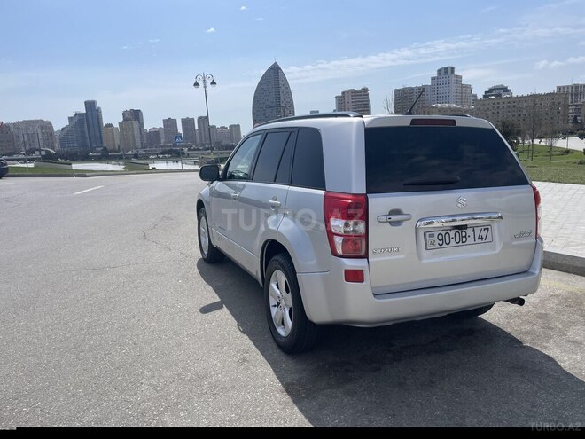 Suzuki Grand Vitara 2011, 179,000 km - 2.4 l - Bakı