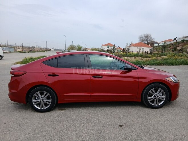 Hyundai Elantra 2017, 61,000 km - 2.0 l - Bakı