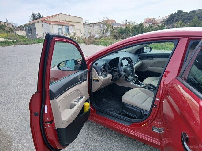Hyundai Elantra 2017, 61,000 km - 2.0 l - Bakı