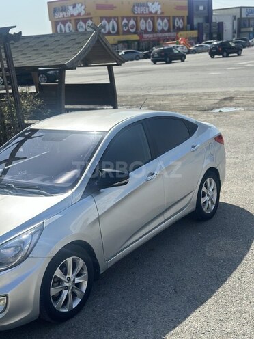 Hyundai Accent 2012, 240,000 km - 1.6 l - Bakı