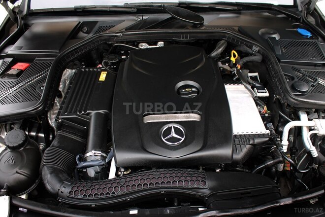 Mercedes C 300 2015, 226,439 km - 2.0 l - Bakı