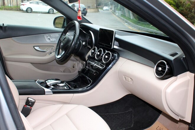 Mercedes C 300 2015, 226,439 km - 2.0 l - Bakı