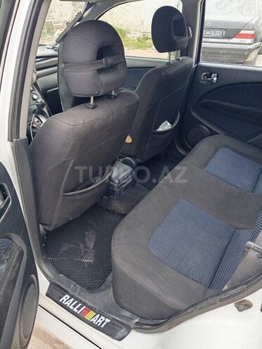 Mitsubishi Airtrek 2002, 300,000 km - 2.0 l - Bakı