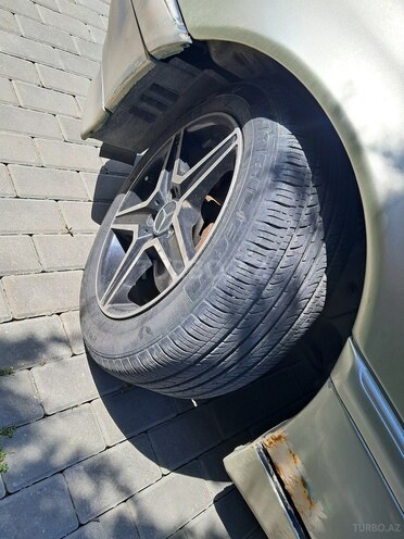 Mercedes C 200 1995, 270,000 km - 2.0 l - Bakı