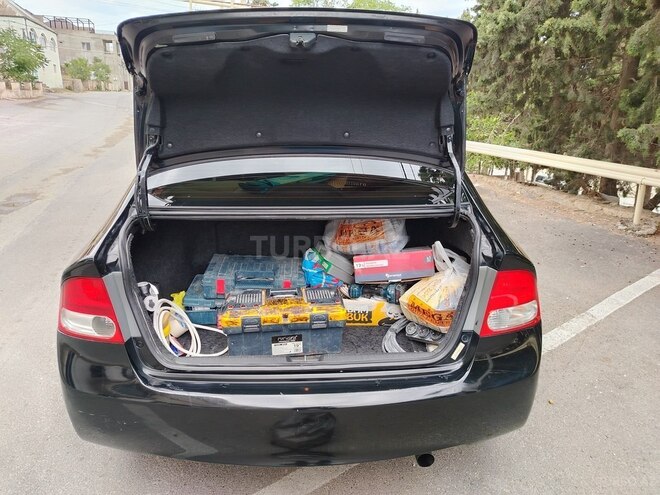 Honda Civic 2009, 360,000 km - 1.3 l - Bakı
