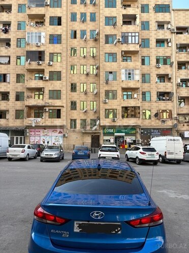 Hyundai Elantra 2016, 125,000 km - 2.0 l - Bakı