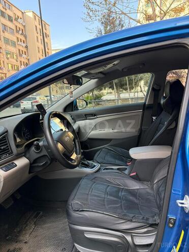 Hyundai Elantra 2016, 125,000 km - 2.0 l - Bakı