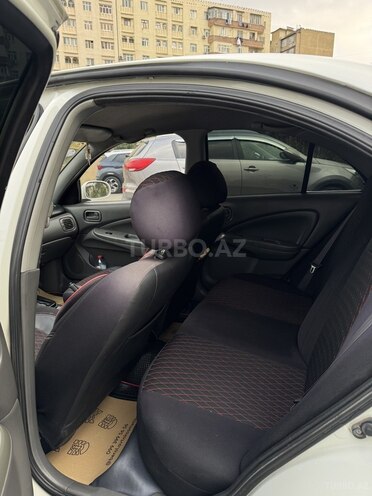 Nissan Sunny 2008, 300,000 km - 1.6 l - Bakı