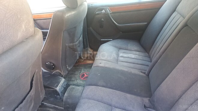 Mercedes E 300 d 1994, 294,000 km - 3.0 l - Ağstafa