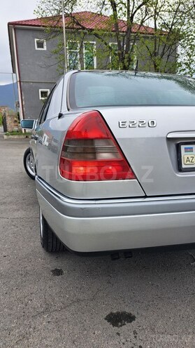 Mercedes C 220 1994, 325,000 km - 2.2 l - Şəki