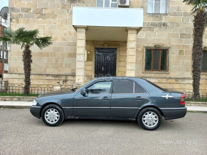 Mercedes C 220 d 1994, 298,000 km - 2.2 l - Lənkəran