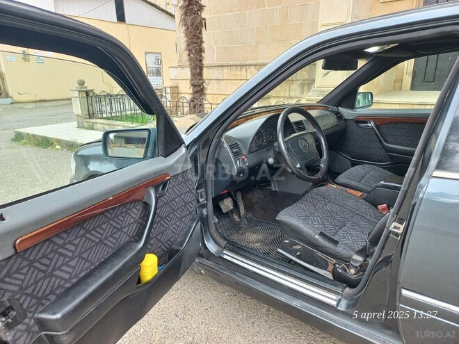 Mercedes C 220 d 1994, 298,000 km - 2.2 l - Lənkəran