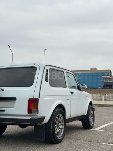 LADA (VAZ) Niva 2015, 200,000 km - 1.7 l - Bakı