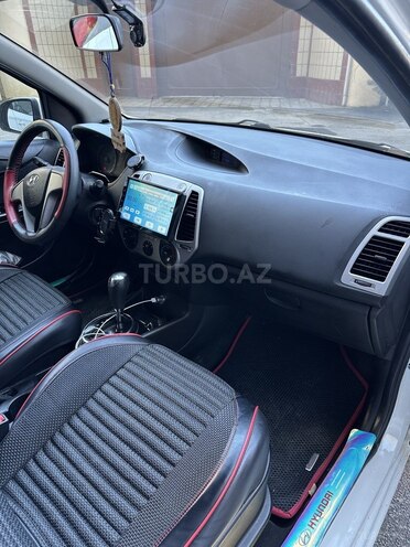 Hyundai i20 2010, 213,000 km - 1.4 l - Bakı