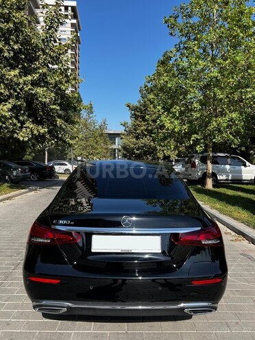 Mercedes E 300 e 2021, 35,000 km - 2.0 l - Bakı